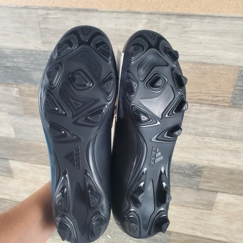 Adidas Predator Accuracy .4 Unisex Cleats Men 8 / Womens 9 Black Firm Ground‎